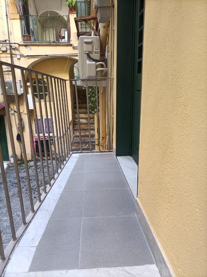Casa Degli Scalzi 43 Apartment Naples Exterior photo